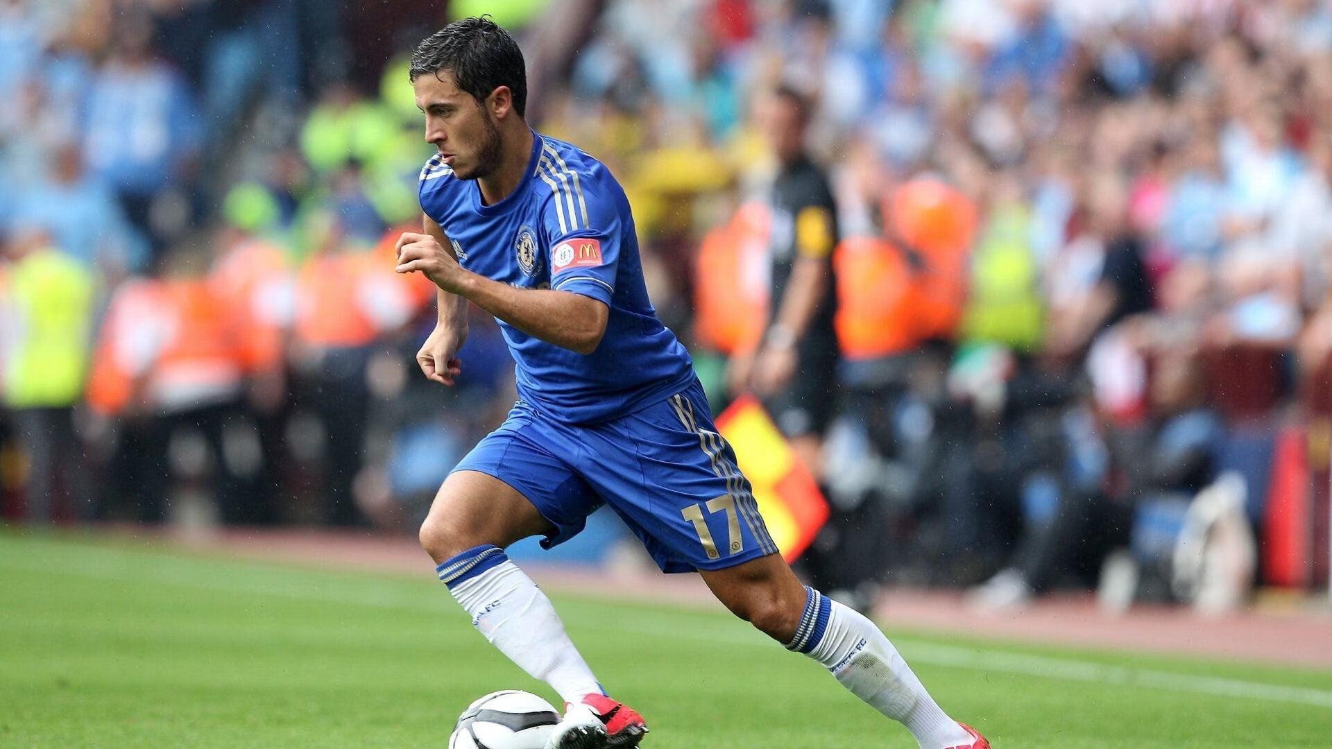 库里：用“铁杆手感”打破三分界限！，库里最铁的一场比赛